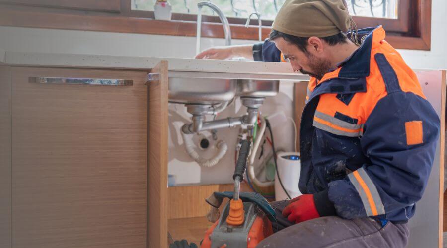 Expert burst pipe repair services in Williamstown, OH